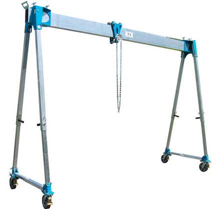 Portable gantry crane