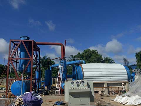 waste plastic pyrolysis machine