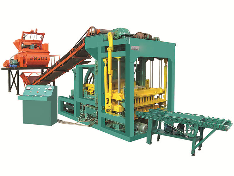 automatic concrete block making machine