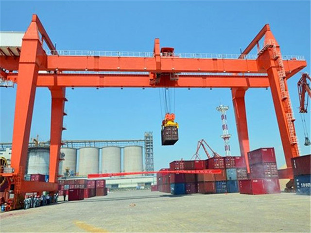 China‘s Container Gantry Cranes